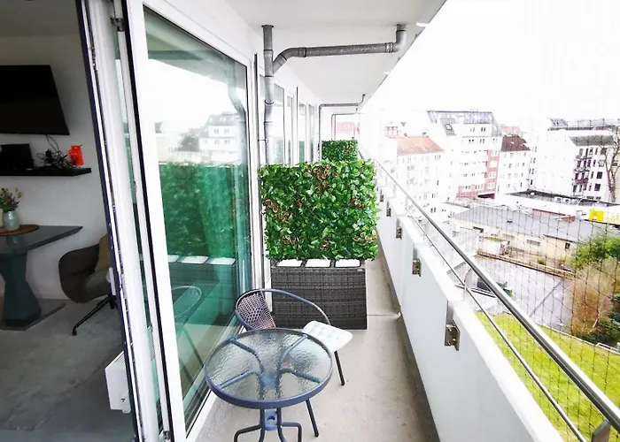 Apartament Hh 06 By Rockchair - Superhost Status - Modernes Mit Sonnigem Balkon & Premium Boxspringbetten In Winterhude - Geheimtipp Hamburg